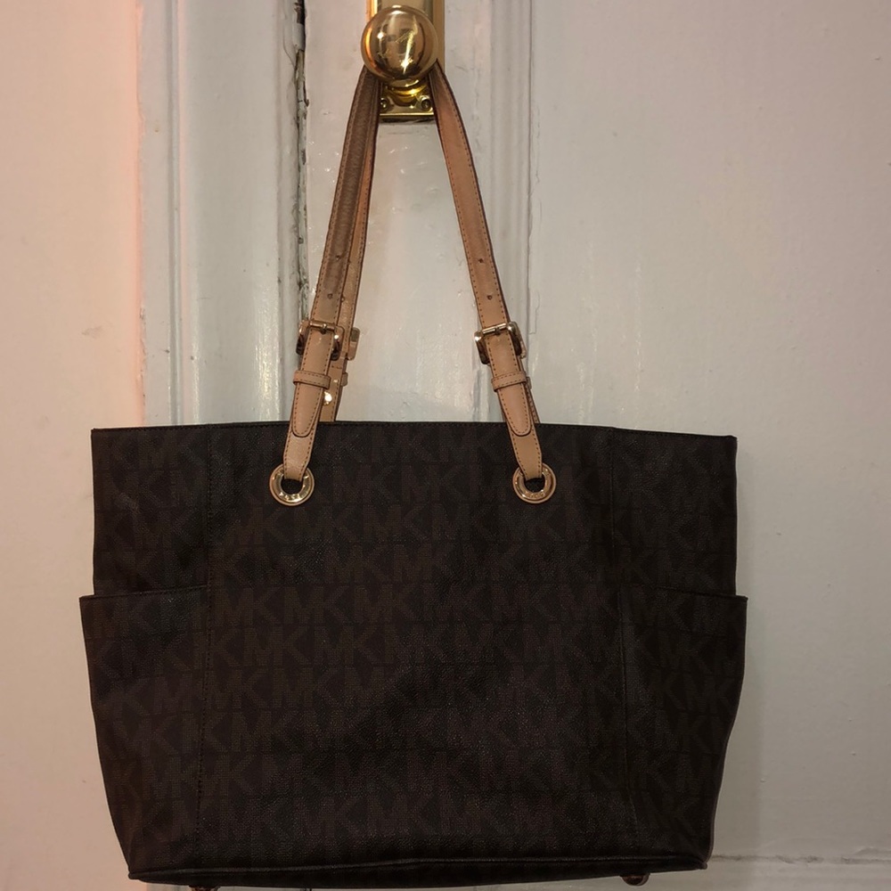 Michael Kors Shoulder Bag (space for laptop)